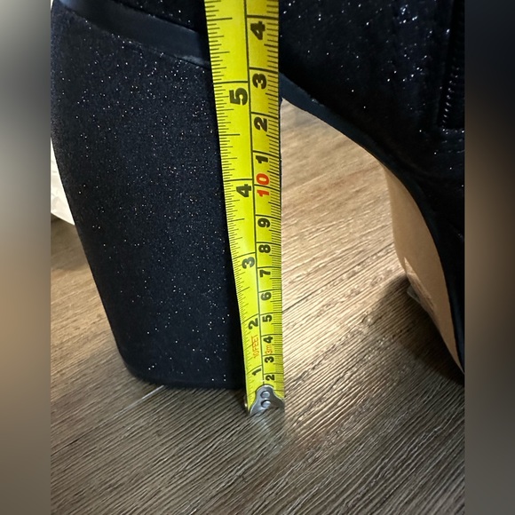 Lemonade Platform Black Matte Sparkly Boots - Size 10 - Picture 2 of 16